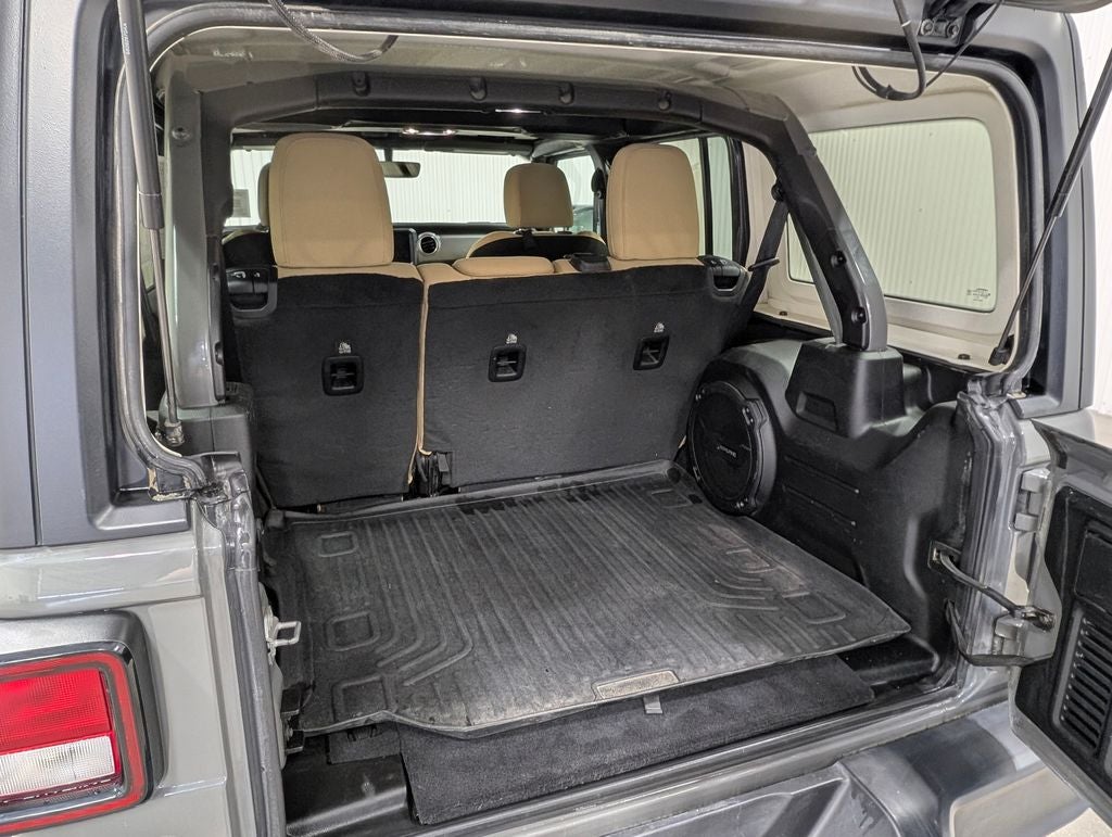 2020 Jeep Wrangler Unlimited Sahara