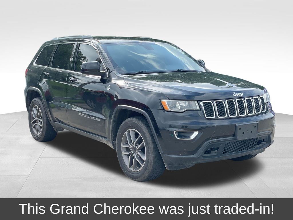2020 Jeep Grand Cherokee Laredo