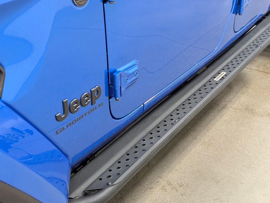 2023 Jeep Gladiator Sport S