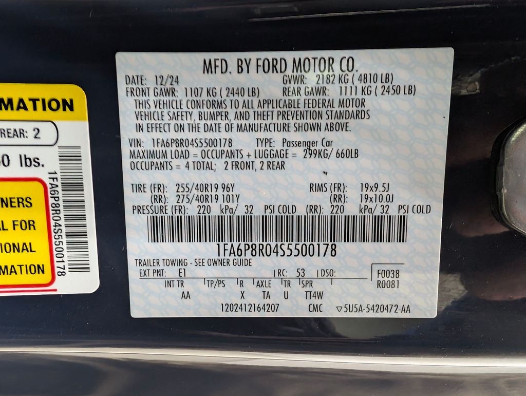 2025 Ford Mustang Dark Horse