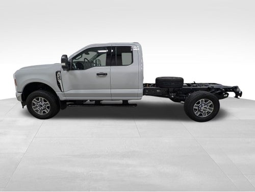 2025 Ford F-350SD XLT