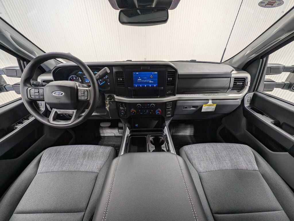 2025 Ford F-350SD XLT