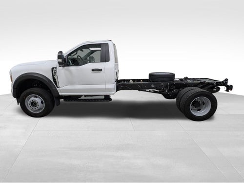 2025 Ford F-600SD XL