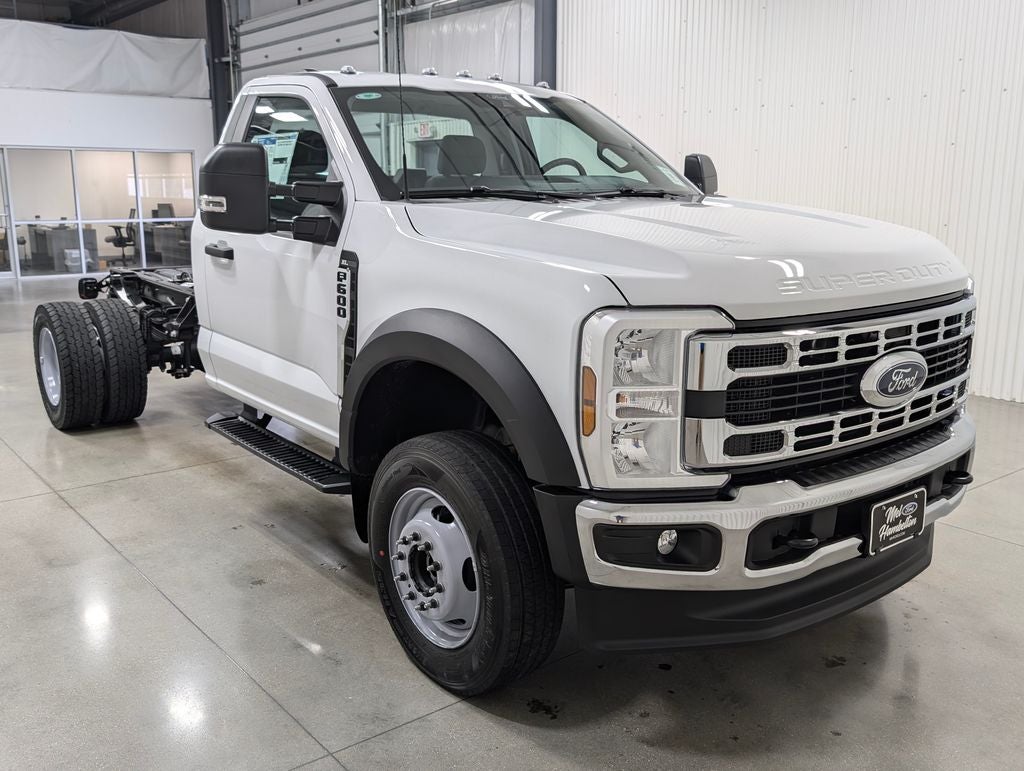 2025 Ford F-600SD XL