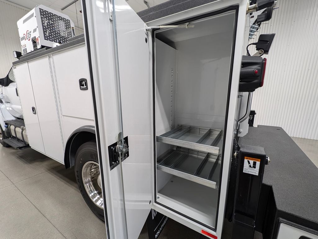 2025 Ford F-750SD Mechanic's Body w/ Crane