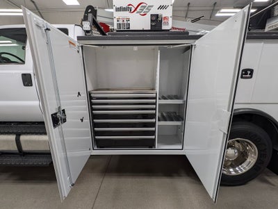 2025 Ford F-750SD Mechanic's Body w/ Crane