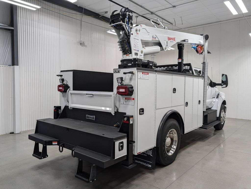 2025 Ford F-750SD Mechanic's Body w/ Crane