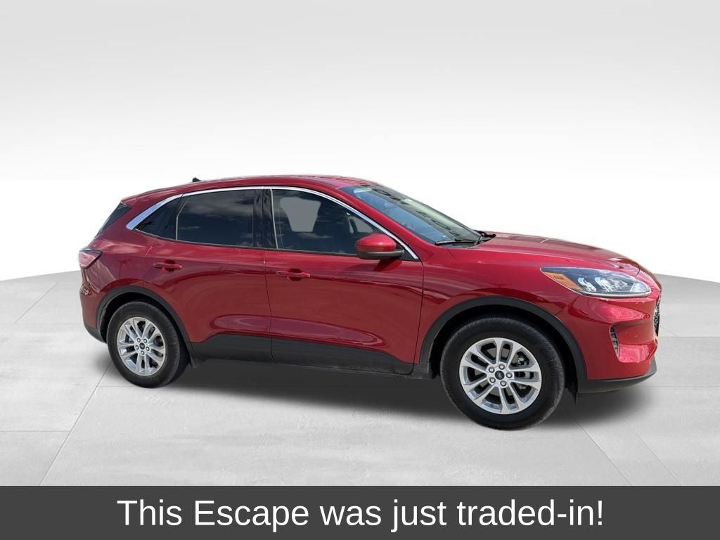 2020 Ford Escape SE