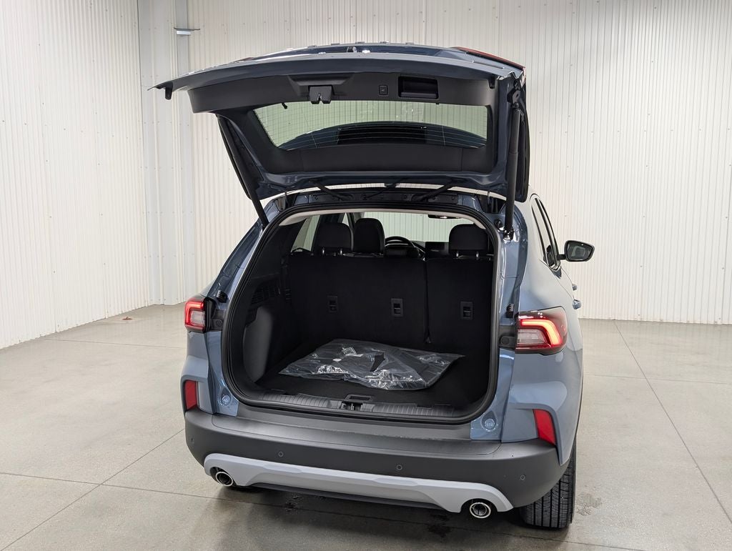 2026 Ford Escape Hybrid Platinum