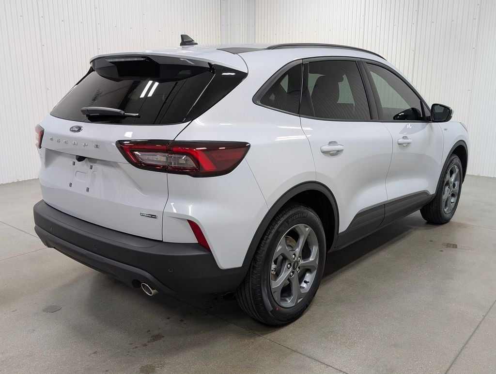 2026 Ford Escape Hybrid ST-Line Select