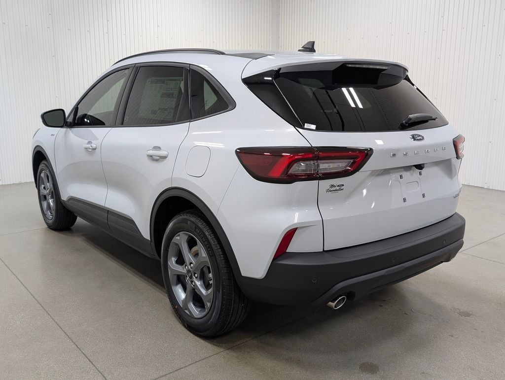 2026 Ford Escape Hybrid ST-Line Select