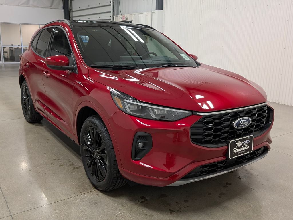 2026 Ford Escape ST-Line Elite