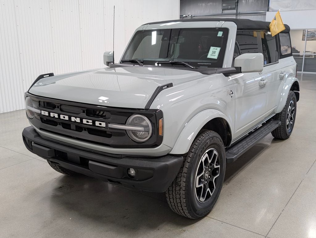 2022 Ford Bronco Outer Banks