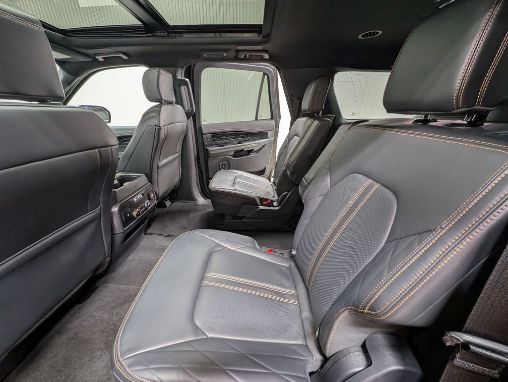 2023 Ford Expedition Max Platinum