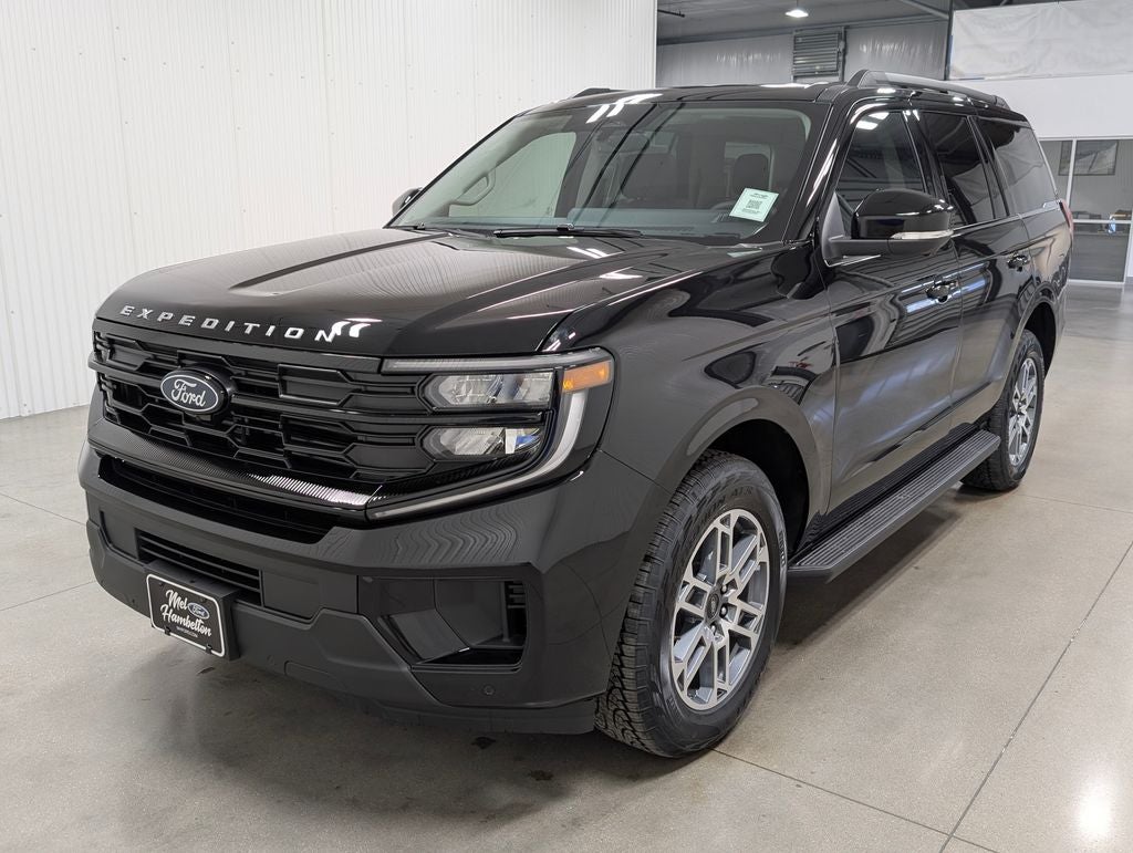2025 Ford Expedition Active