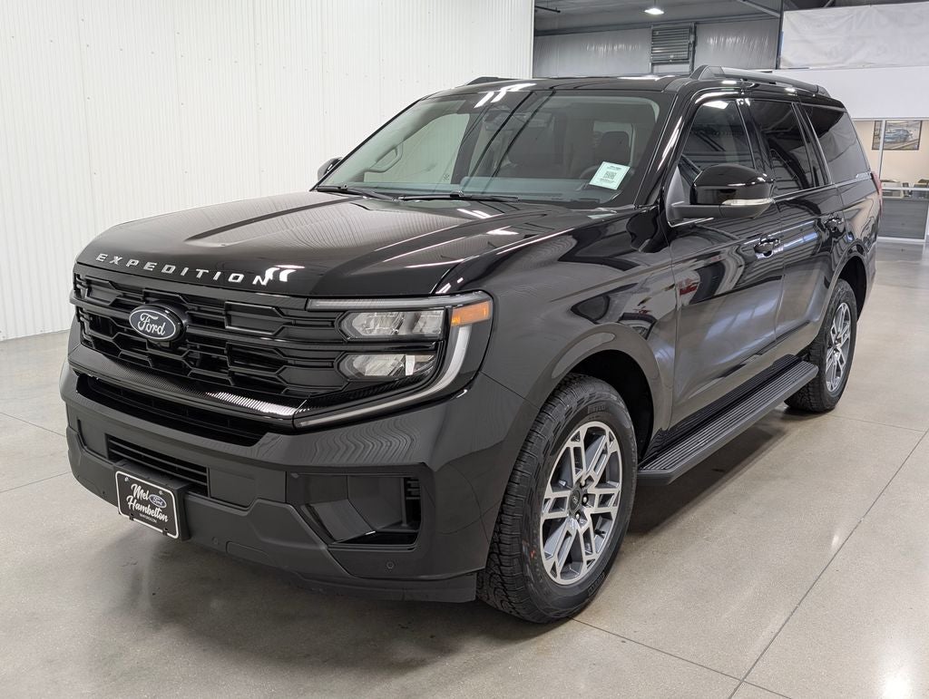 2025 Ford Expedition Active