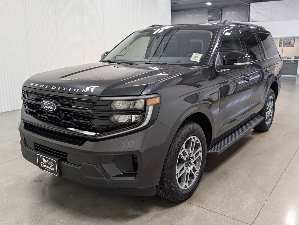 2025 Ford Expedition Active