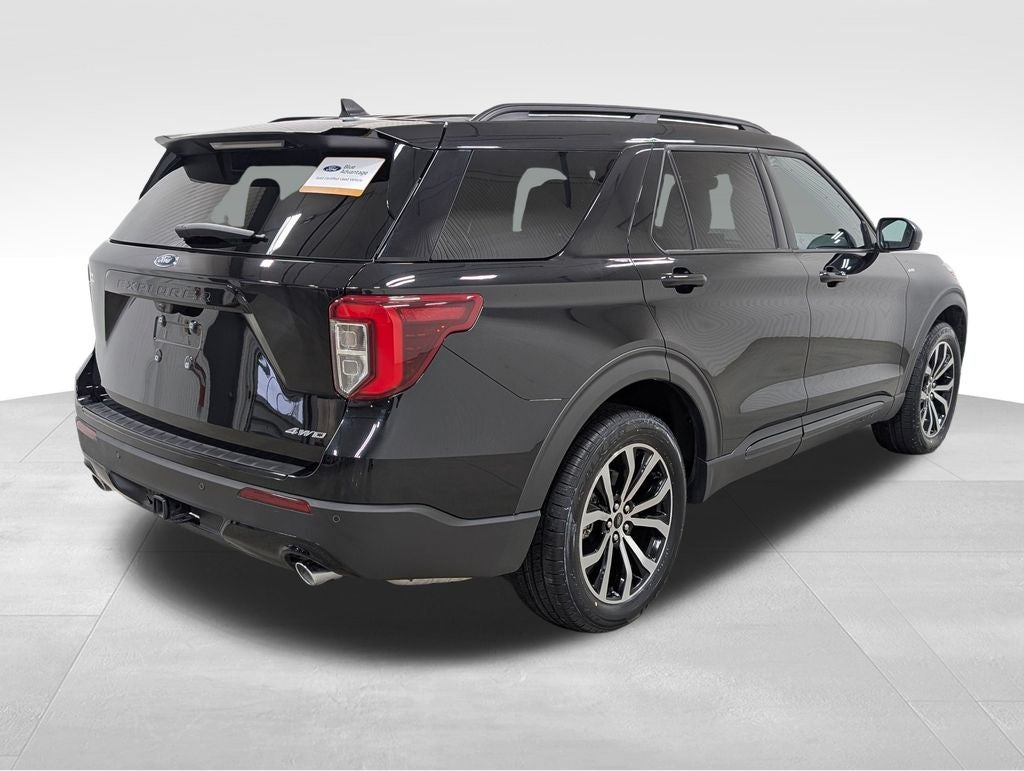 2024 Ford Explorer ST-Line