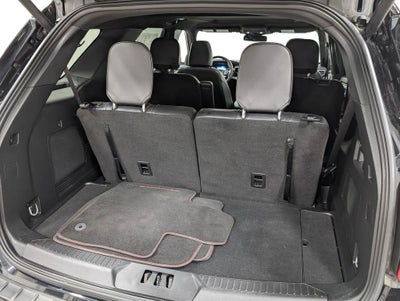 2024 Ford Explorer ST-Line