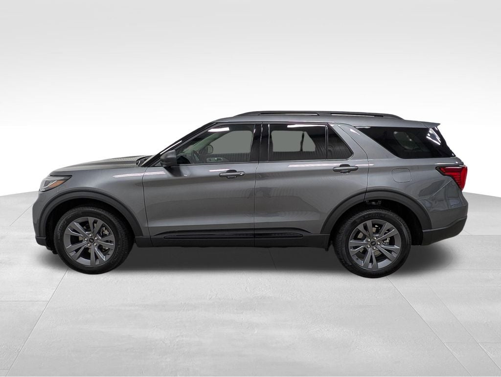 2026 Ford Explorer Active 4WD's photo