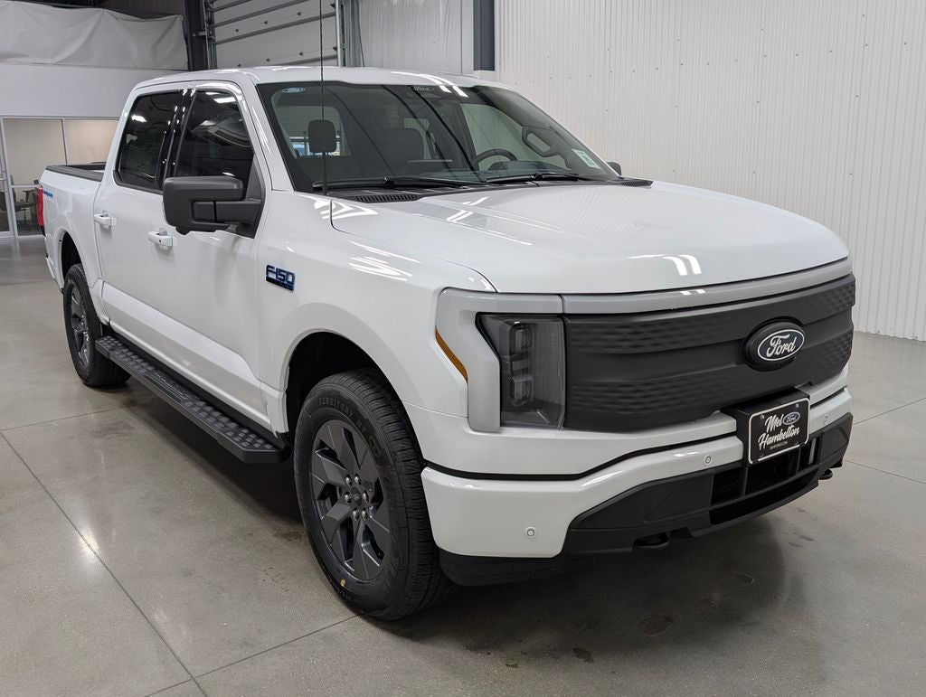 2025 Ford F-150 Lightning Flash