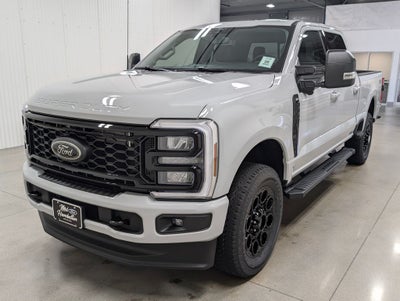 2025 Ford F-350SD XLT