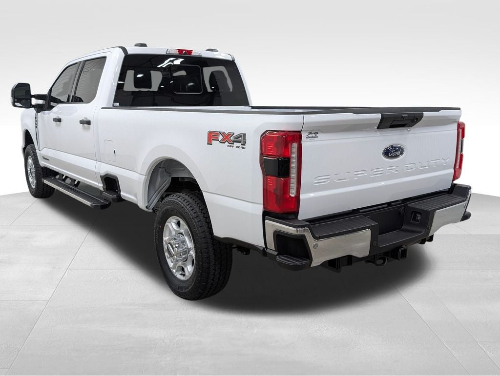 2026 Ford F-350SD XLT
