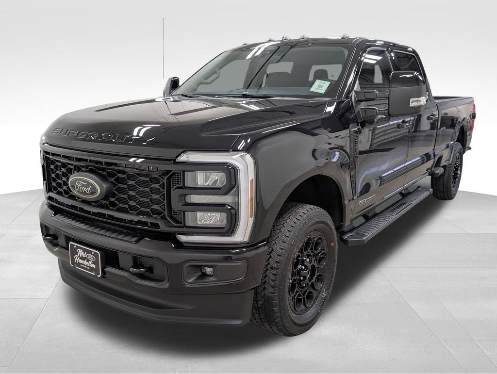 2026 Ford F-350SD Lariat