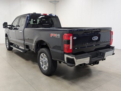 2025 Ford F-350SD Lariat