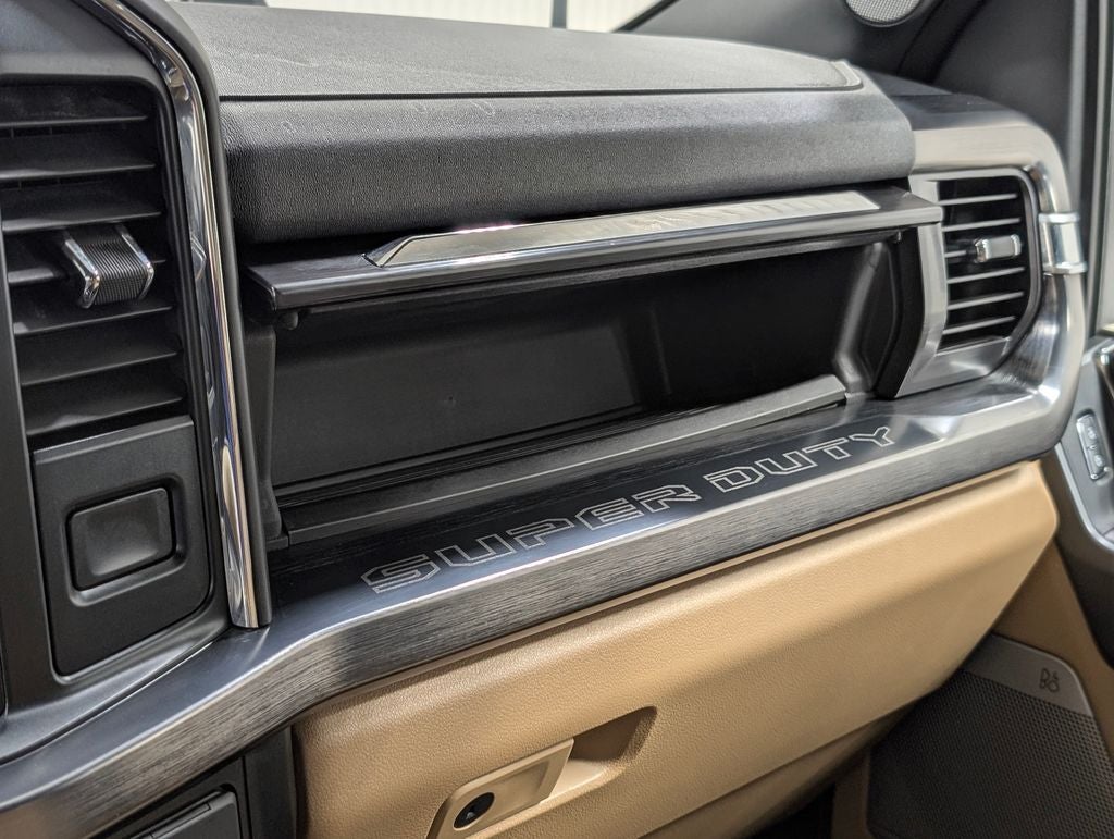 2025 Ford F-350SD Lariat
