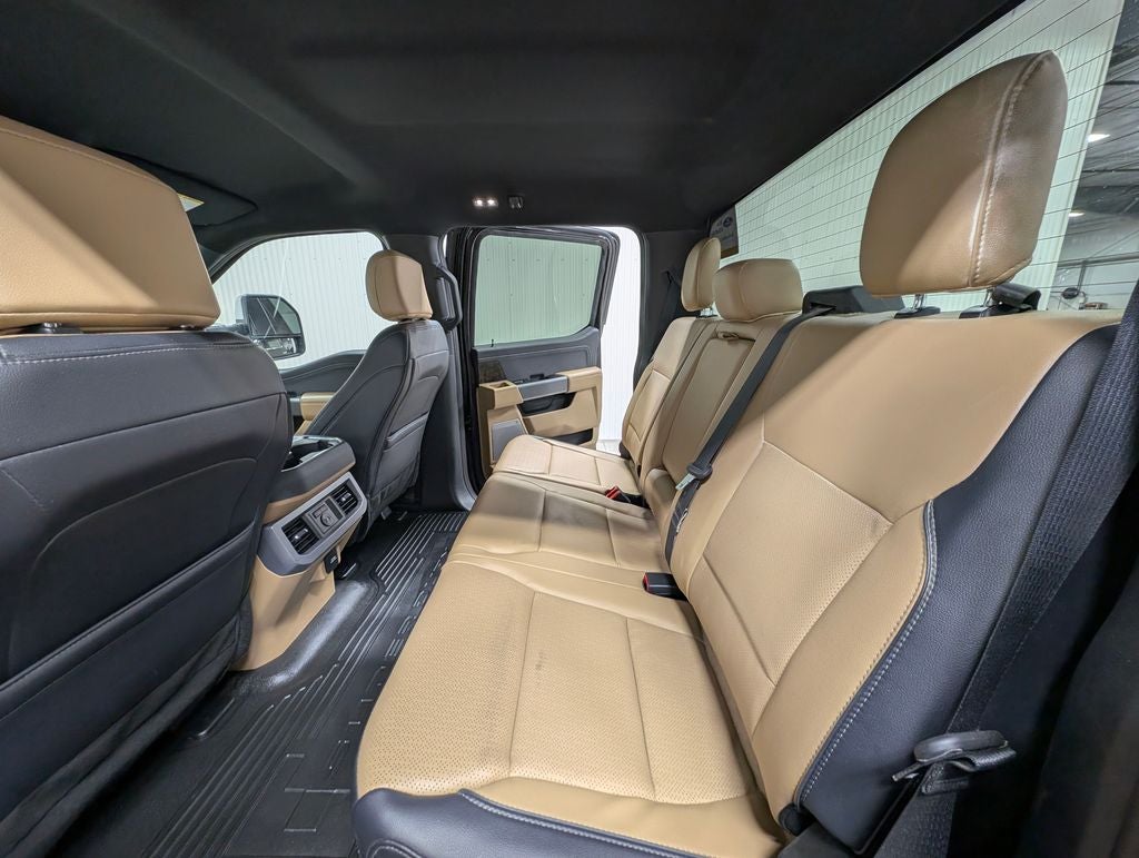 2025 Ford F-350SD Lariat