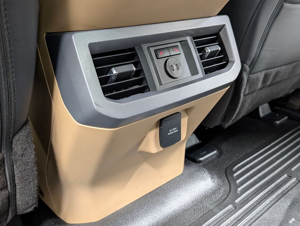 2025 Ford F-350SD Lariat