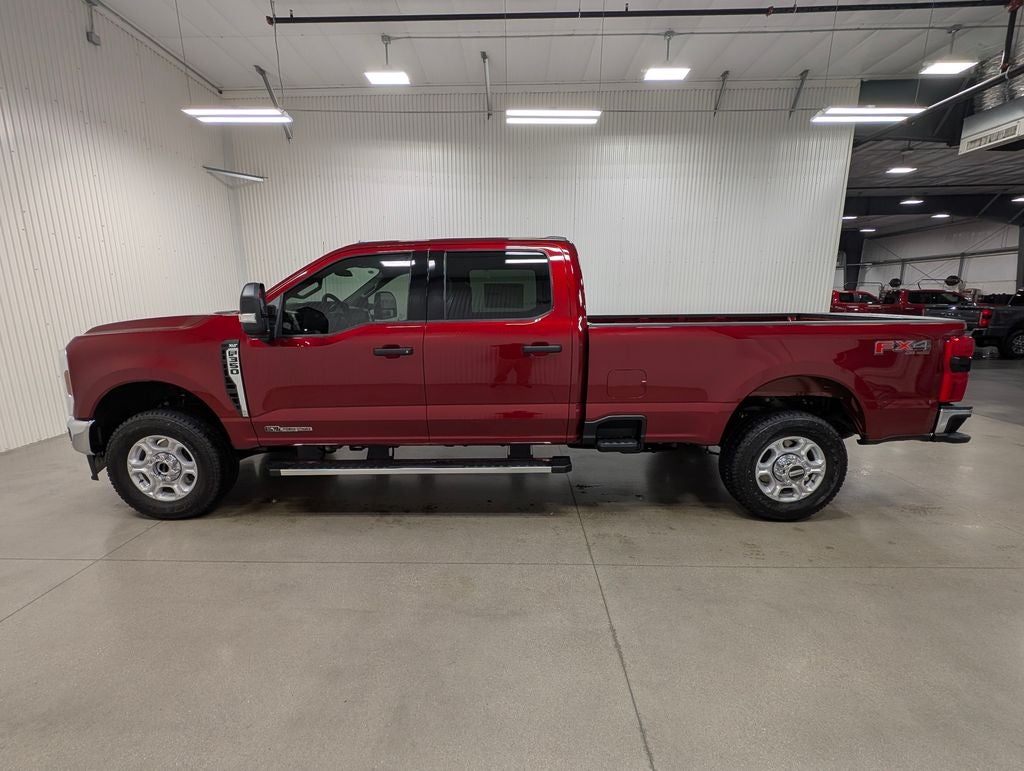 2026 Ford F-350SD XLT