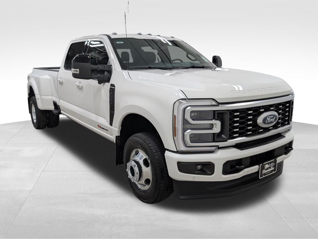 2026 Ford F-350SD Platinum DRW