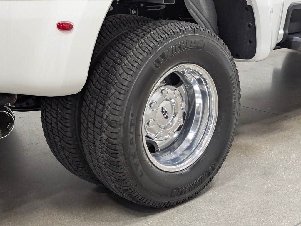 2026 Ford F-350SD Platinum DRW