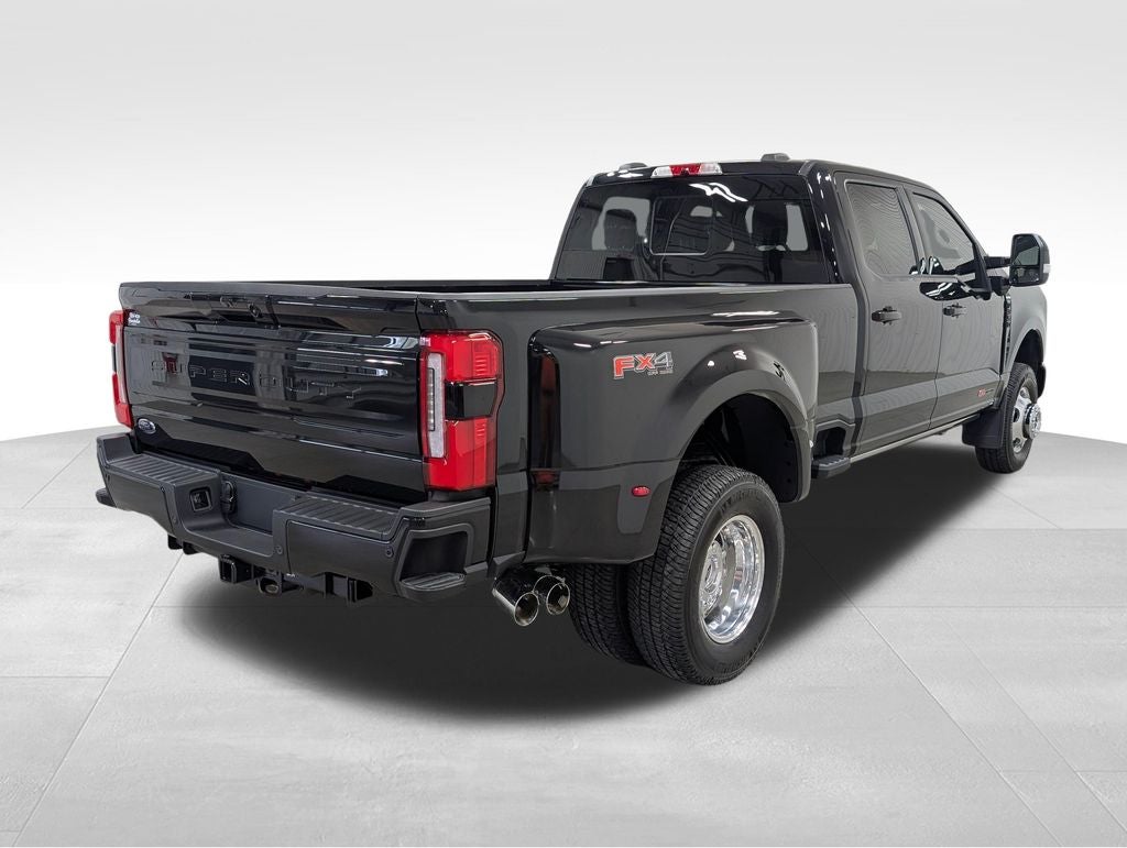 2026 Ford F-350SD Platinum DRW