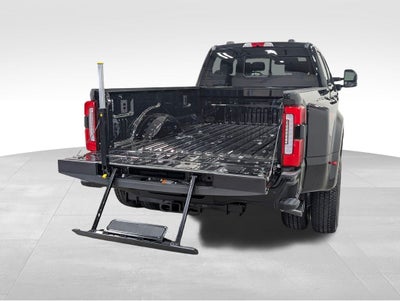 2026 Ford F-350SD Platinum DRW