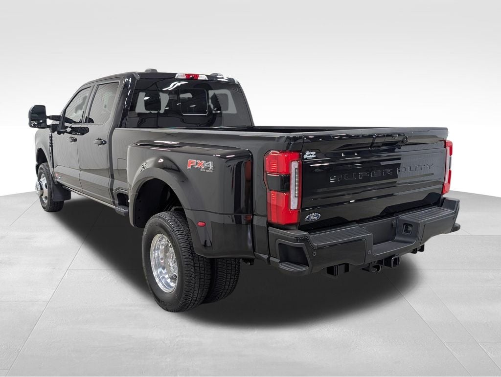 2026 Ford F-350SD Platinum DRW
