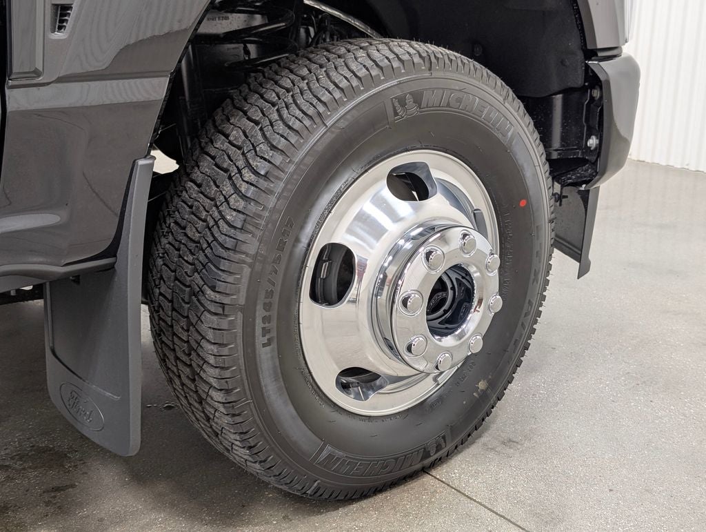 2026 Ford F-350SD Platinum DRW