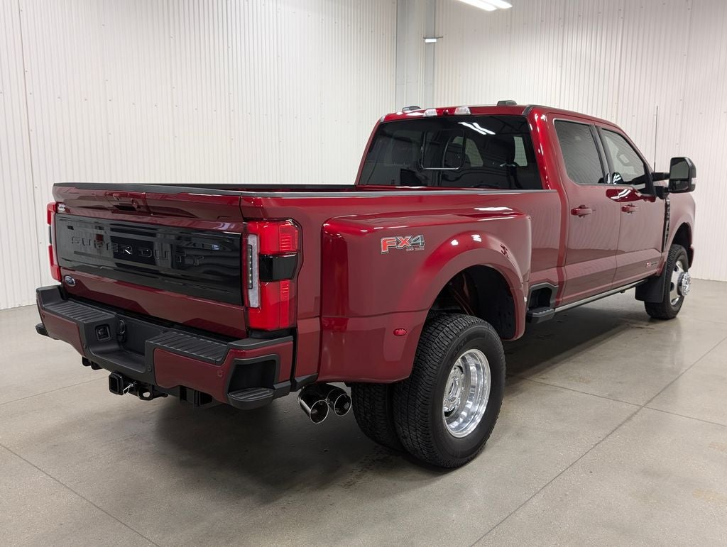 2025 Ford F-350SD Platinum DRW