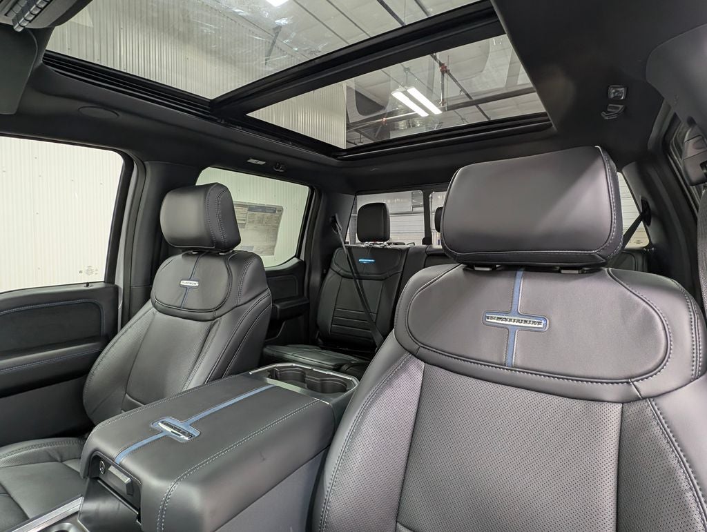 2026 Ford F-350SD Platinum DRW