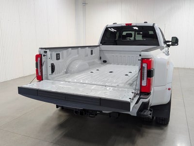 2026 Ford F-350SD Platinum DRW