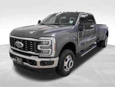 2026 Ford F-350SD Lariat DRW
