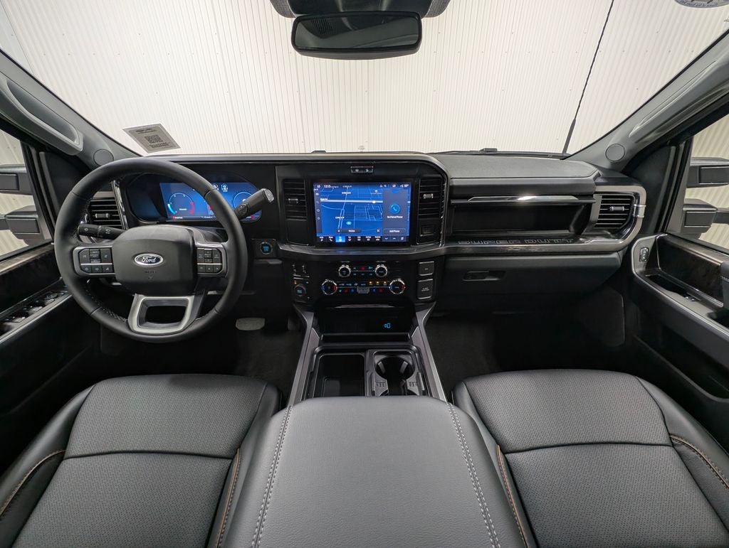 2026 Ford F-350SD Lariat DRW