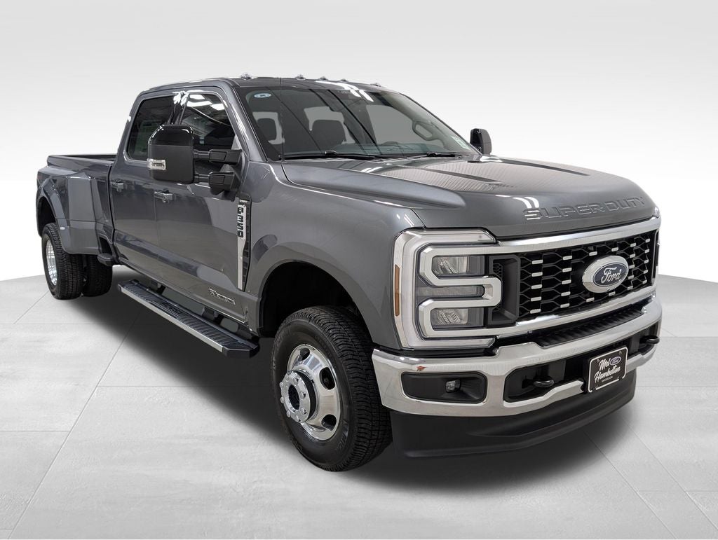 2026 Ford F-350SD Lariat DRW