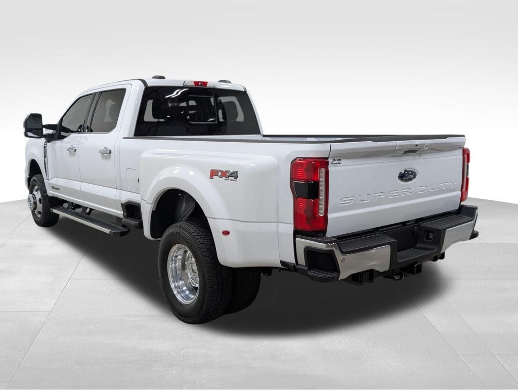2026 Ford F-350SD Lariat DRW