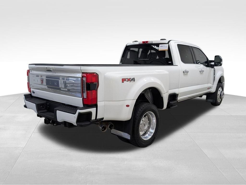 2025 Ford F-450SD Platinum DRW