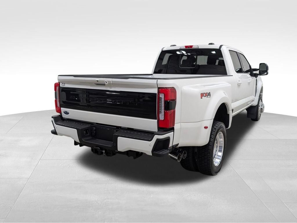 2026 Ford F-450SD Platinum DRW