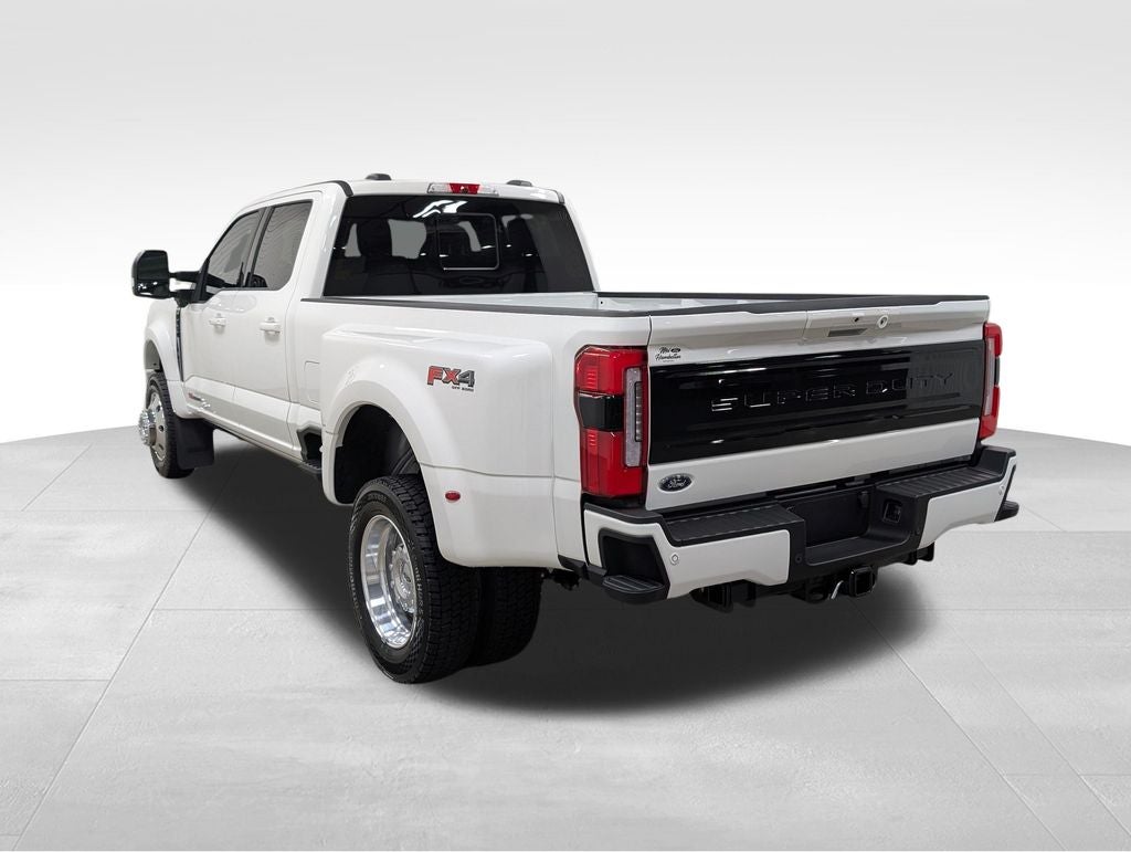 2026 Ford F-450SD Platinum DRW