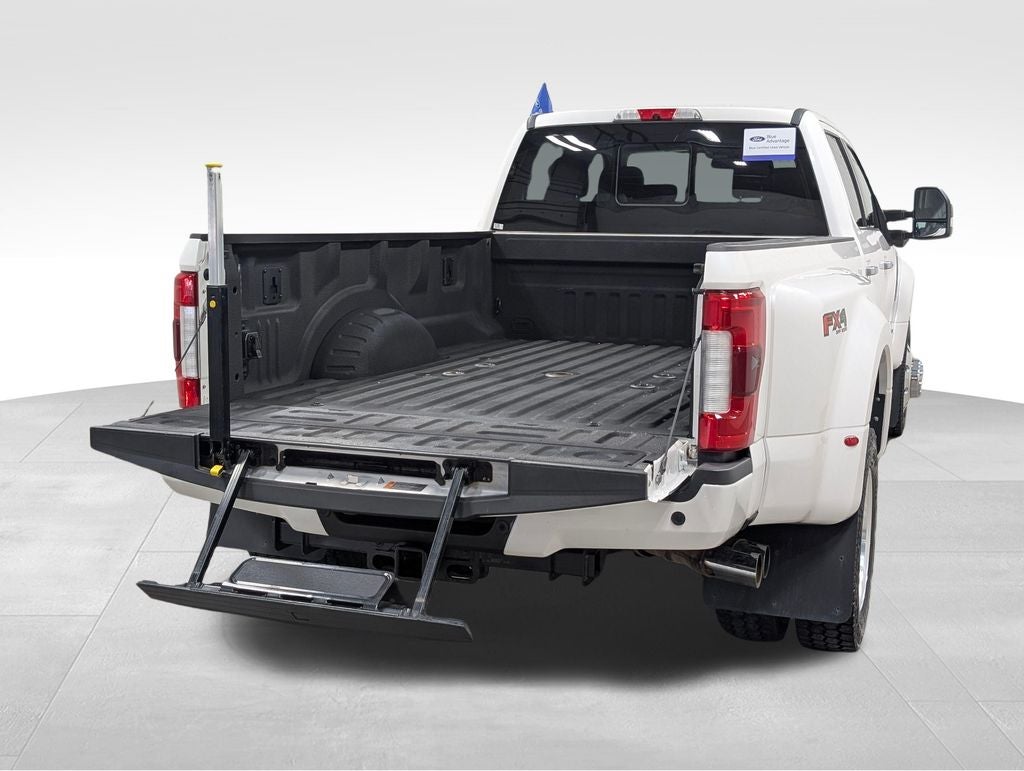 2018 Ford F-450SD Limited DRW